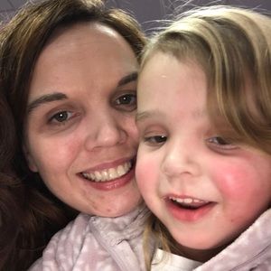 Meet your Posher, Cora